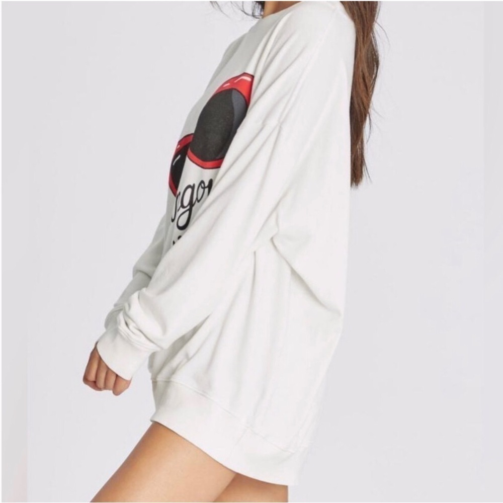Wildfox “Hangover Hiders” Sunglasses Sweatshirt, Vanilla, Black, Red, Size XS - Picture 9 of 17